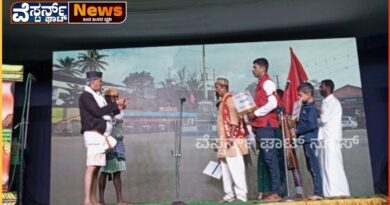 ಪ್ರೇಕ್ಷಕರ ಮನಗೆದ್ದ ಜೈ ಶ್ರೀರಾಮ್ ನಾಟಕ, ನಗೆಯ ಅಲೆಯ ನಾಟಕ.