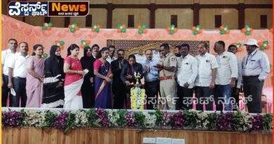 ಸಂವಿಧಾನ ಪ್ರತಿಯೊಬ್ಬ ಭಾರತೀಯನ ಪಾಲಿನ ಪವಿತ್ರ ಗ್ರಂಥ.