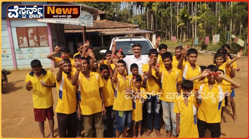 ತನ್ನ ಜನ್ಮದಿನವನ್ನು ವಿಶೇಷವಾಗಿ ಆಚರಿಸಿದ ಸಮಾಜಸೇವಕ, ಹೈಕೋರ್ಟ್ ವಕೀಲ.